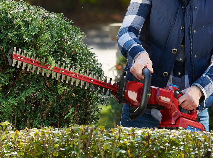 Hedge trimmers